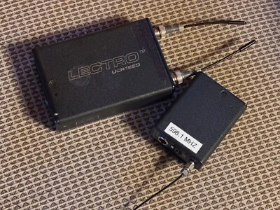 Lectrosonics UCR195D & UM195B Transmitter/Receiver 598.1 MHZ - Image 1 of 4