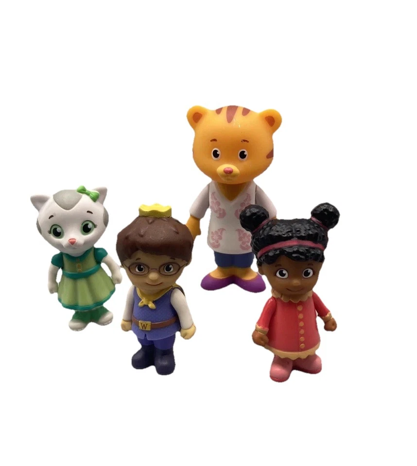 Mr. Roger’s Daniel Tiger 4 Figuras: Príncipe Miércoles Mamá Miss Elaina Katerina Foto 1 de 3