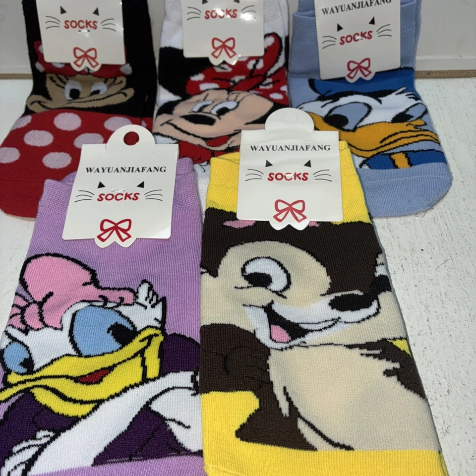 Calcetines unisex de dibujos animados de personajes de Disney - Paquete de 5 - Coloridos y cómodos" Foto 1 de 4