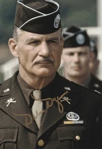 Dale Dye Hand Signed 6x4 Inch Band Of Brothers photo - Picture 1 of 1