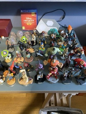 Disney Infinity 3.0 Per Ps4 (gioco portale e tanti tantissimi personaggi) - Immagine 1 di 4