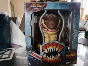 Mattel Street Sharks Action Figure with Bite & Slam Motion, Big Slammu... - Picture 1 of 1