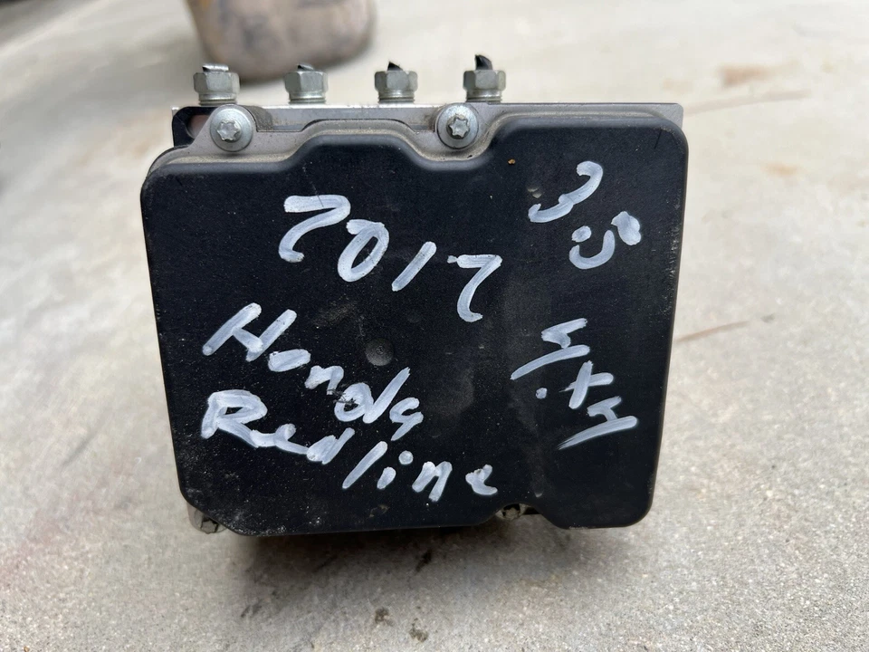 Honda Ridgeline 2012-14 bomba ABS de 3,5 Foto 1 de 4