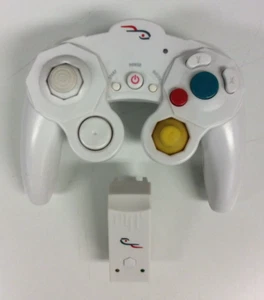 Rocketfish Wireless Controller & Receiver Dongle (Nintendo GameCube) RF-GG001 - Picture 1 of 9