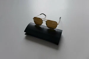 Gafas de sol Saint Laurent SL 86 en tono dorado metal - totalmente nuevas con estuche - Imagen 1 de 12