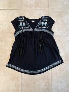 Camiseta Boho Hollister S Negra Bordada Primavera Verano Mangas Cortas - Imagen 1 de 3
