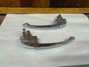 Triumph TR6 TR250 Spitfire • Original Exterior Door Handles (x2), Used. T8219 - Bild 1 von 10