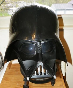 display used 2005 RUBIES STAR WARS DARTH VADER 2PC HELMET MASK COSPLAY - Picture 1 of 12