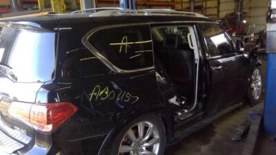 Б/у крышка клапана двигателя подходит: 2011 Infiniti qx56 - Изображение 1 из 4