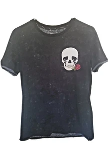 Girls T-Shirt XL Gothic Skull W/ Red Rose Small Graphic Lightweight Short Sleeve - Picture 1 of 8