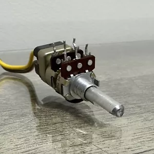 Panasonic SG-V11 Off-On-Volume Potentiometer Switch Parting out - Picture 1 of 6