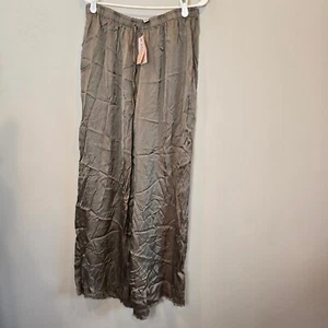Philosophy Pants Womens Large NWT Green Silky Wide Leg - Picture 1 of 11