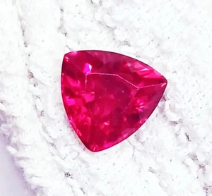 Certified Natural Red Ruby 7.60 Ct Trillion Shape Loose Gemstone - Picture 1 of 6