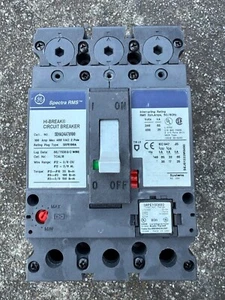 General Electric GE SEHA24AT0100 Circuit Breaker 80A 480V Plug SRPE100A80 - Picture 1 of 3