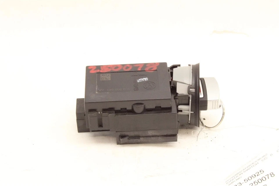 INTERRUPTOR DE IGNIÇÃO Volkswagen Passat CC 2008 08 2009 09 2010 10 2011 11 20 1386723 - Imagem 1 de 4