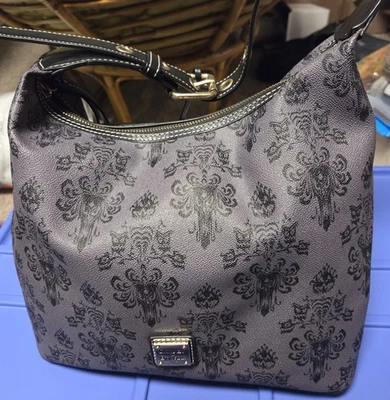 Mansão assombrada Dooney & Bourke Disney - Imagem 1 de 4