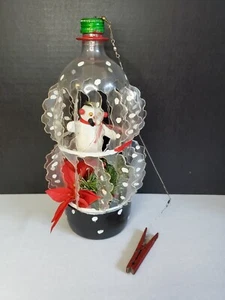 Vintage Handmade Hanging Snowman Diorama Christmas Holiday Decoration - Picture 1 of 9