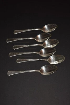 International Silver Co Silverplate Valencia 1930 Six Oval Soup/Table Spoons - Image 1 of 3