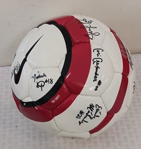 2005 PORTLAND PILOTS Team Signed Autographed Womens Soccer Ball RAPINOE SINCLAIR - Picture 1 of 3