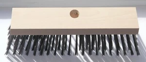 Lessmann Broom Head, Flat Wooden Stock, 6 Rows of Steel Wire, 300x70mm – 147.201 - Picture 1 of 6