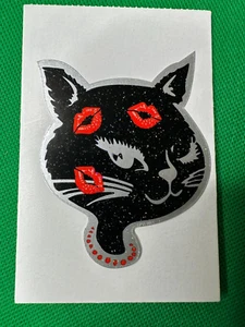 CAT HEAD - BLACK w/KISSES VINTAGE (1997) Prismatic Vending Machine Sticker - Picture 1 of 2