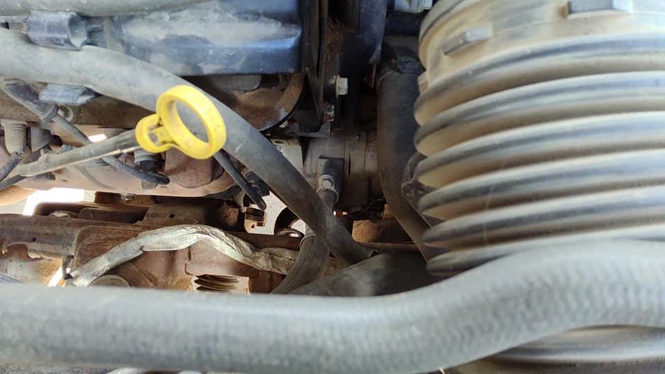 Sierra 2500 2002 juego de soportes de montaje HD para compresor de aire acondicionado OEM 8,1 L Foto 1 de 1