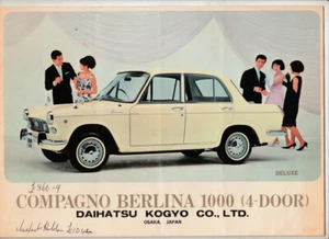 1965 DAIHATSU COMPAGNO 1000 SEDAN & SPIDER 8p Brochure in English & Spanish - Bild 1 von 5
