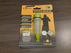 Quarrow Water-Activated Submersible Fishing Lure Light - Picture 1 of 2