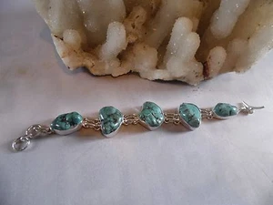 BEAUTIFUL NEW TURQUOISE GEMSTONE BRACELET 5  STONES 8"  NICE GIFT - Picture 1 of 3