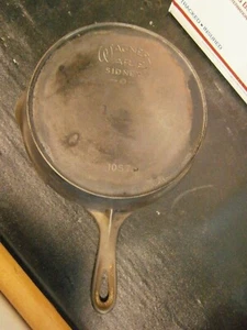 Vintage Wagner Ware Sidney -O- #1057H Skillet With Heat Ring - Picture 1 of 9