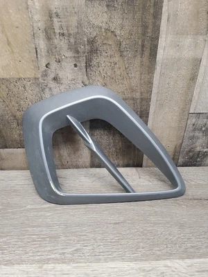 Carenado de cubierta de moldura de panel acabado ventilación lateral derecho Triumph Trophy 1215 2013-2016  Foto 1 de 4