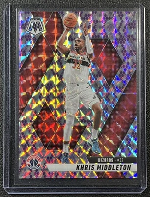 KHRIS MIDDLETON 2024-25 MOSAICO PANINI #151 PIEL DE SERPIENTE PÚRPURA PRIZM 1/24 Foto 1 de 2