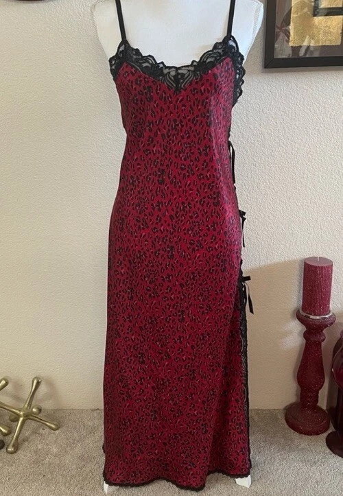 Maxi Camisón Largo Vintage Sexy Satén Borgoña Negro Encaje Talla Grande Foto 1 de 4