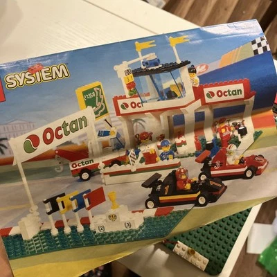 Vintage 1996 LEGO Fast Track Finish Octan Racing Set 6337 (Partially Complete) - Image 1 of 4