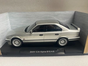 MCG 1/18 - Alpina B10 4.6 BMW E34 Serie 5 1994 coche modelo diecast plateado - Imagen 1 de 4