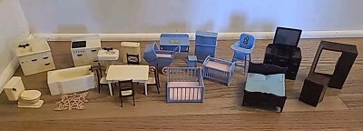 Juego de muebles vintage de renovación para casa de muñecas cocina baño guardería dormitorio lote 22 Foto 1 de 4