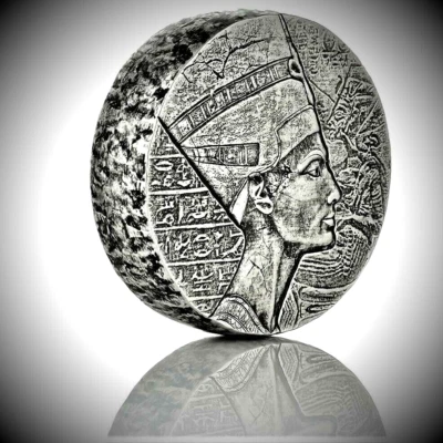 2017 5 oz Egyptian Nefertiti Silver Coin .999 Silver BU  ⭐269⭐V10⭐ - Image 1 of 4