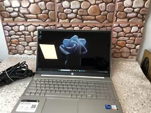 HP Pavilion 256gb ssd 8gb ram 1,30Ghz Windows 11, Touchscreen i5 12. Gen - Bild 1 von 9