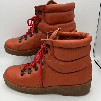 Vtg Weeds By Florsheim Woman’s 10.5 Leather Orange Hiking Boots 70308 Taiwan - Image 1 of 4
