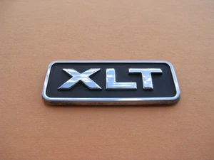 01 02 03 04 05 06 07 FORD ESCAPE XLT REAR EMBLEM LOGO BADGE SIGN SYMBOL A46540 - Picture 1 of 3