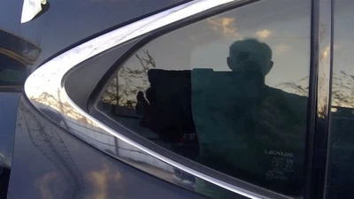 Passenger Rear Door Vent Glass Without Sunshade Fits 13-18 LEXUS ES300H 358899 Foto 1 de 4