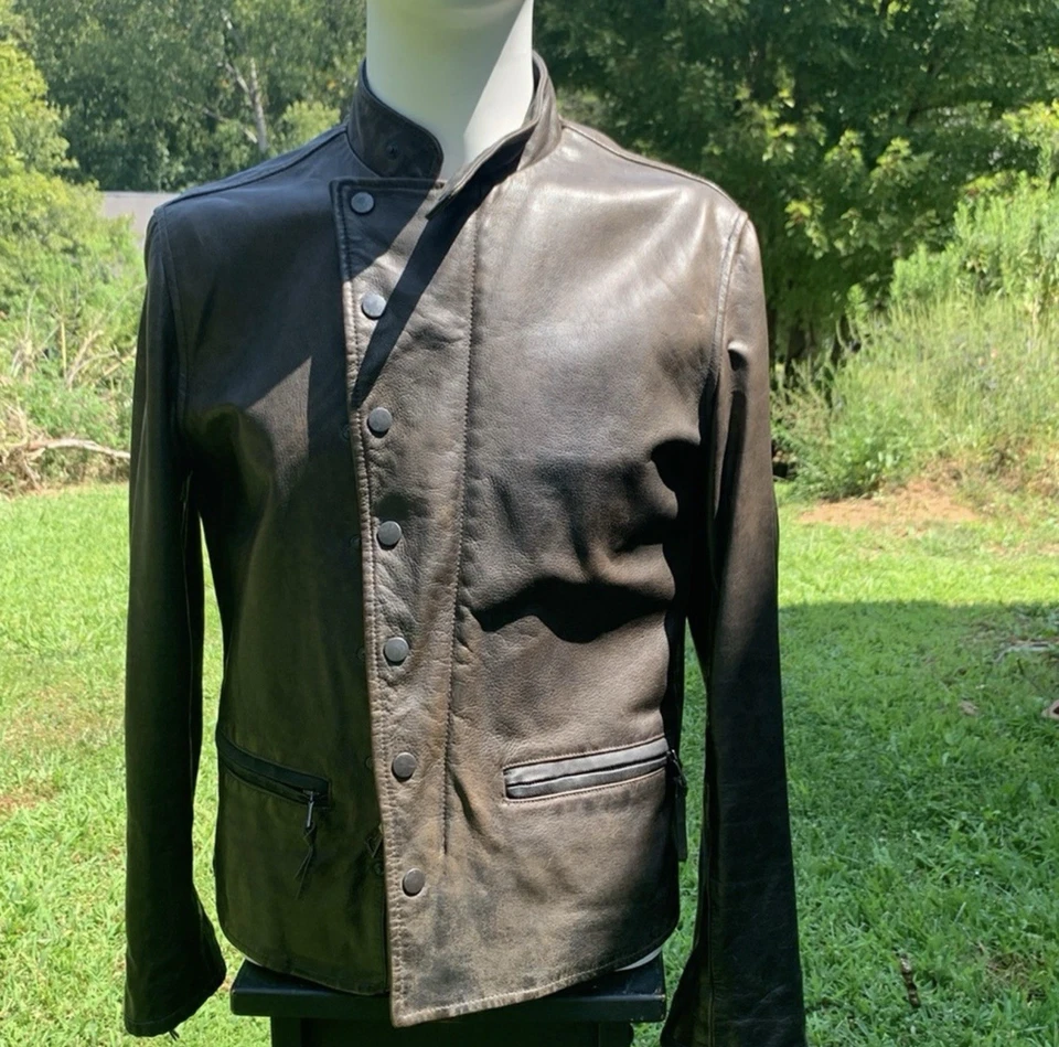 Chaqueta de cuero marrón de piel de cordero John Varvatos para hombre talla pequeña piel de oveja aviador Foto 1 de 4
