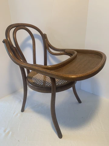 Antique 1920s FISCHEL Astra Bentwood Czechoslovakia Child’s Chair Hinged Tray Cover