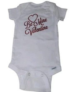 Gerber Infantil 0-3 Meses Una Pieza BE MINE VALENTINE Brillante Estampado Gráfico Nuevo Sin Etiquetas - Imagen 1 de 7
