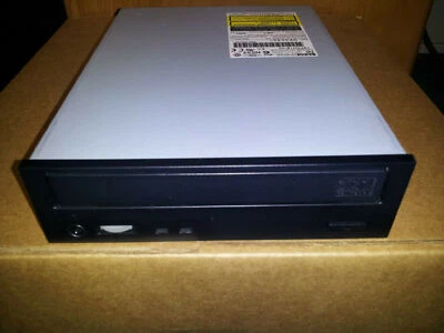 Teac CD-W512S SCSI Internal CD/RW Drive *Black Bezel* - Image 1 of 3