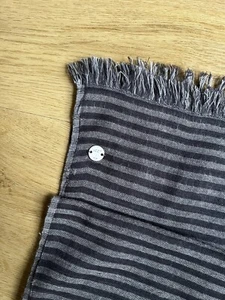 Joop Damen Schaltuch, schwarz-grau gestreift, sehr gut - Bild 1 von 2