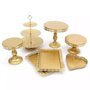 Set 7 Pezzi Cup Cake Alzatine In Ferro Oro Alzate Porta Confetti Dolci Muffin - Foto 1 di 2