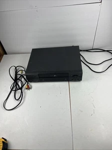 Tested! ZENITH SpeakEZ VRC420 Video Cassette Recorder VCR/ VHS, No Remote - Picture 1 of 7
