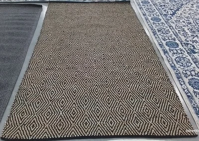 Tapete bege 5'-0" x 8'-0" defeito, preço reduzido 1172786342 VTL102B-5 - Imagem 1 de 4