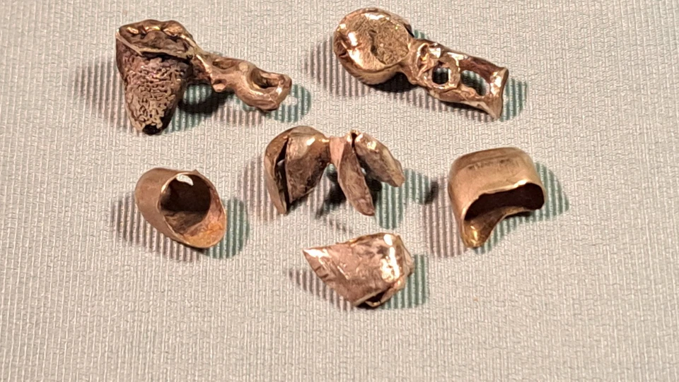 7,7 Gramm Zahngold ohne Anhaftung gebraucht - Bild 1 von 4